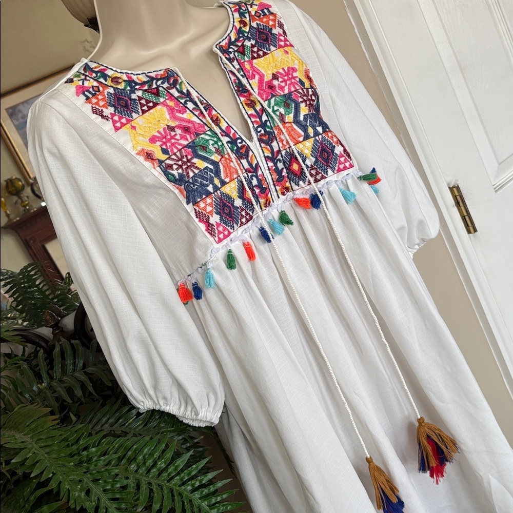 White Colorful Embroidered Tassel Babydoll Dress Puff Sleeves Beach V-Neck Mini - Picture 5 of 12